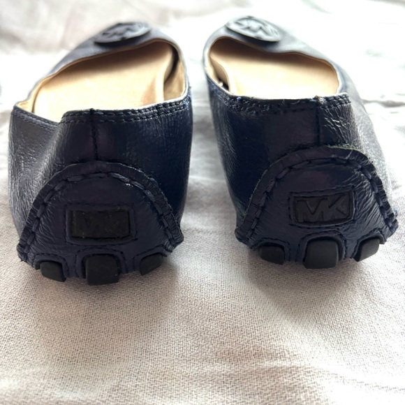 NWOT MICHAEL Michael Kors Lindsey Leather Ballet Flats navy SZ 8 M - Picture 7 of 14